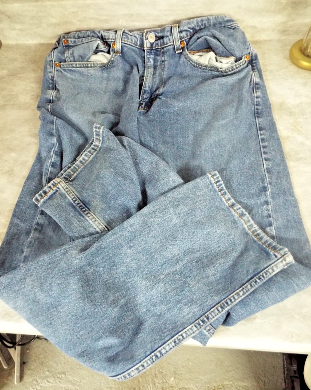 Levi’s 505 Regular Fit Jeans Men’s 34x30 Medium Wash Straight Leg